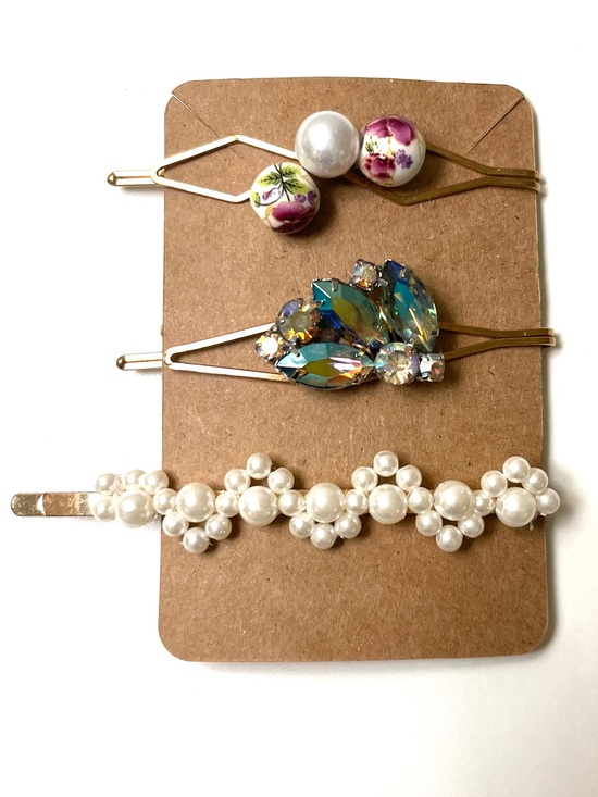 Accessories - Set of 3 Handmade Decorative Hair Clips